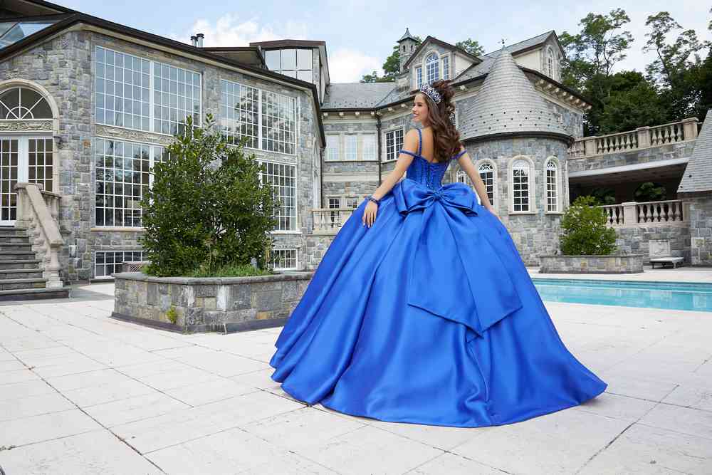 blue royal dress
